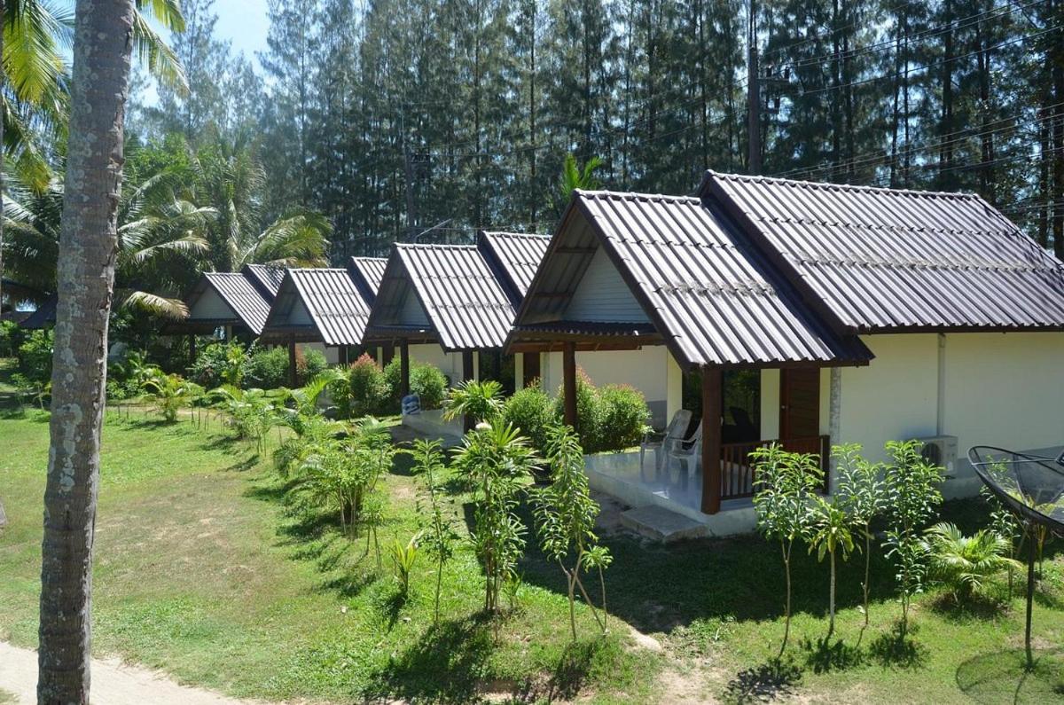 Koh Yao Noi Beach Resort Buitenkant foto