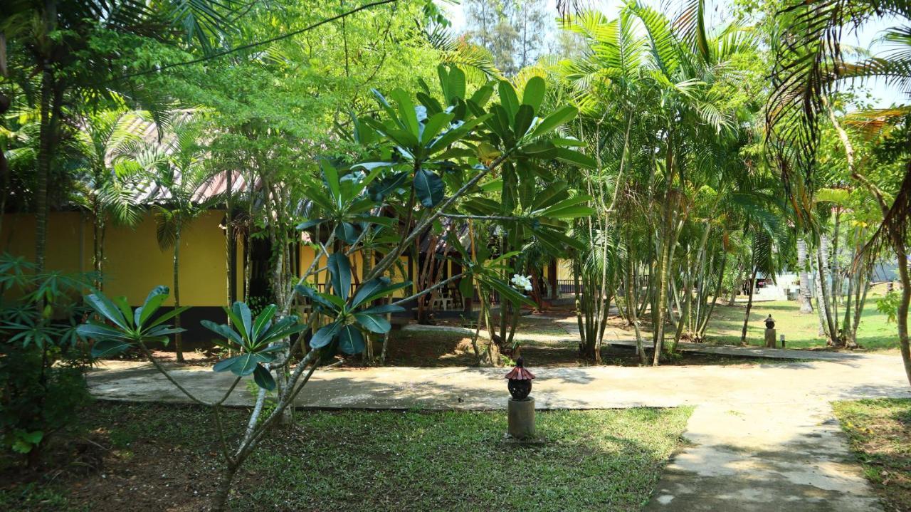 Koh Yao Noi Beach Resort Buitenkant foto