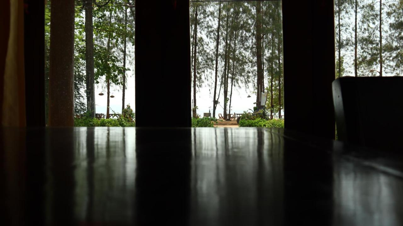 Koh Yao Noi Beach Resort Buitenkant foto